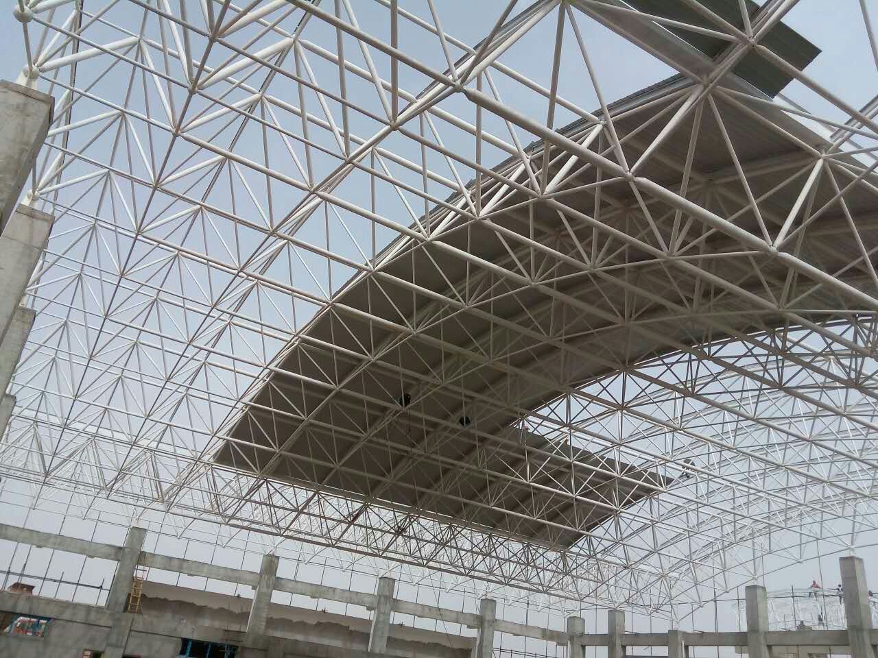 九龙坡青岛一汽网架